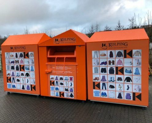 Altkleidercontainer Poppenhausen – Kolping Recycling